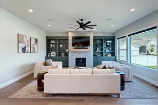 547 W Peak Vw Ln, Farmington, UT 84025 - Photo 12