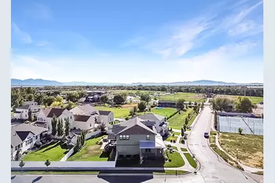 547 W Peak View Ln, Farmington, UT 84025 - Photo 56