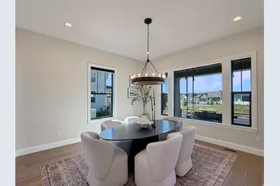 547 W Peak View Ln, Farmington, UT 84025 - Photo 6