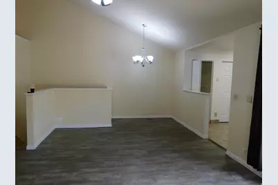 785 E Autumn Field Dr S, Salt Lake City, UT 84106 - Photo 8