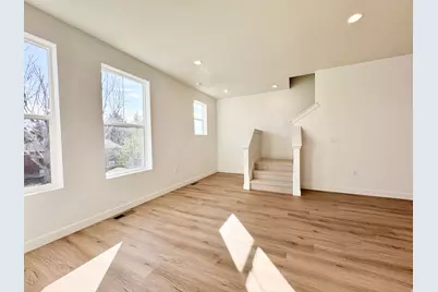 1650 N Main St, Layton, UT 84041 - Photo 12
