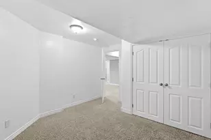 1330 E Old Maple Ct S, Salt Lake City, UT 84117 - Photo 30