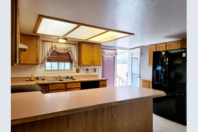 645 N Aria Blvd, Wendover, UT 84083 - Photo 28