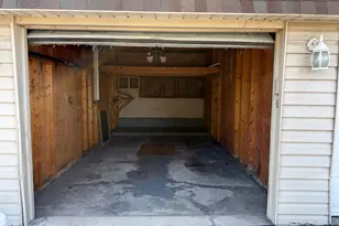 547 N 200 W, Bountiful, UT 84010 - Photo 20