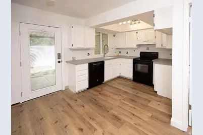 547 N 200 W #547, Bountiful, UT 84010 - Photo 4