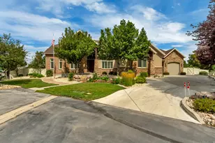 12904 S Cabot Cv, Draper, UT 84020 - Photo 2