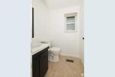 3096 W 4745 S, Taylorsville, UT 84129 - Photo 22