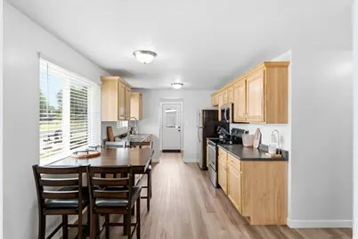 676 N Ann St W, Clearfield, UT 84015 - Photo 14