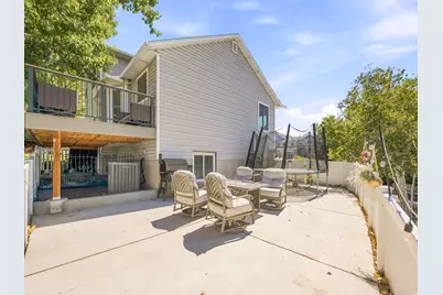 1638 N Murdock Dr, Pleasant Grove, UT 84062 - Photo 30