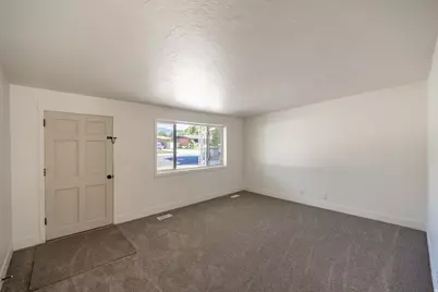 2111 N 450 W, Sunset, UT 84015 - Photo 6