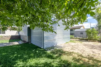 2111 N 450 W, Sunset, UT 84015 - Photo 28