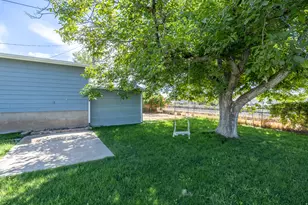 2111 N 450 W, Sunset, UT 84015 - Photo 26