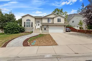 237 E 1640 N, Pleasant Grove, UT 84062 - Photo 2
