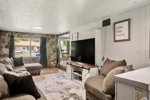 1327 Hudson, Ogden, UT 84404 - Photo 6
