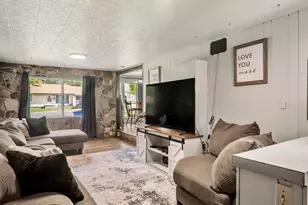 1327 Hudson, Ogden, UT 84404 - Photo 6