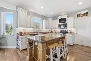 5462 E 2575 N, Eden, UT 84310 - Photo 18