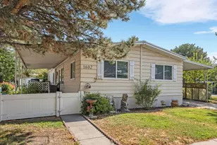 1602 Indian Summer Dr, Salt Lake City, UT 84116 - Photo 1
