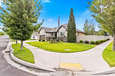 625 W 2660 N, Lehi, UT 84043 - Photo 2