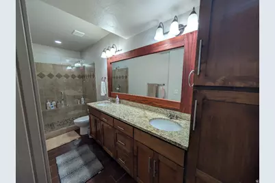 8775 S Millrace Cir, West Jordan, UT 84088 - Photo 18