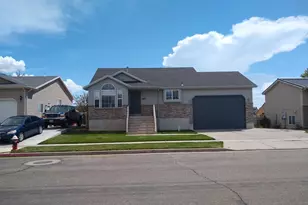 3671 W 850 S, Syracuse, UT 84075 - Photo 10