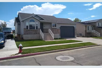 3671 W 850 S, Syracuse, UT 84075 - Photo 2