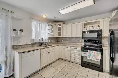 3632 S 2045 W, West Valley, UT 84119 - Photo 8