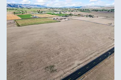 700 E 1400 S #3, Elsinore, UT 84724 - Photo 12
