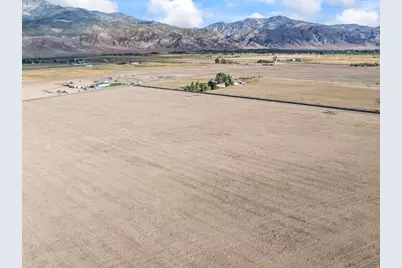 700 E 1400 S #3, Elsinore, UT 84724 - Photo 4
