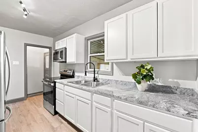 36 W Sunset Ave, South Salt Lake, UT 84115 - Photo 14