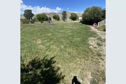 395 W Walk St, Stockton, UT 84071 - Photo 28
