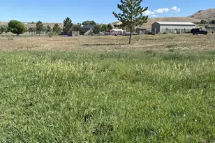 395 W Walk St, Stockton, UT 84071 - Photo 8