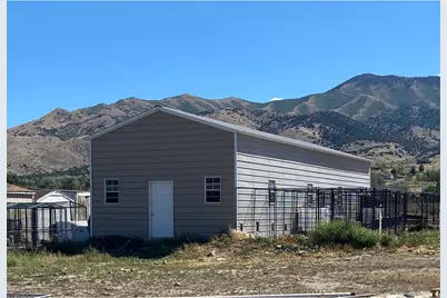 395 W Walk St, Stockton, UT 84071 - Photo 4