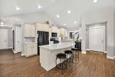 532 N Mallard Dr #C, Vineyard, UT 84059 - Photo 8