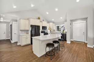 532 N Mallard Dr, Vineyard, UT 84059 - Photo 8