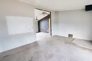 3230 W 2000 N, Vernal, UT 84078 - Photo 2