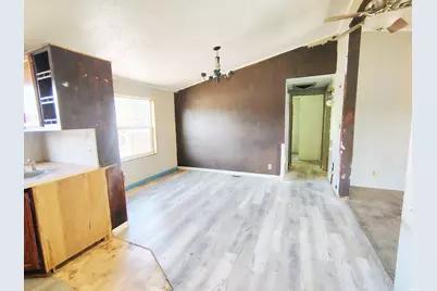 3230 W 2000 N, Vernal, UT 84078 - Photo 10