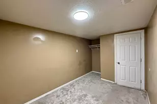 42 S 450 E, Clearfield, UT 84015 - Photo 28