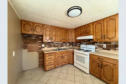42 S 450 E, Clearfield, UT 84015 - Photo 12