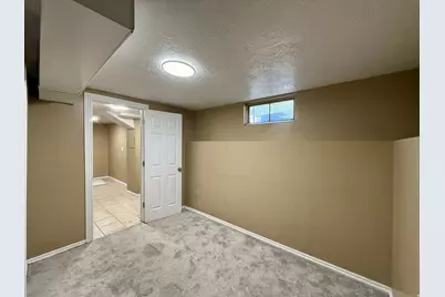 42 S 450 E, Clearfield, UT 84015 - Photo 30