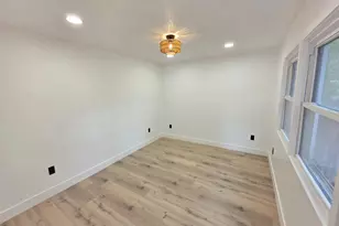 139 S Dooley Ct, Salt Lake City, UT 84102 - Photo 12
