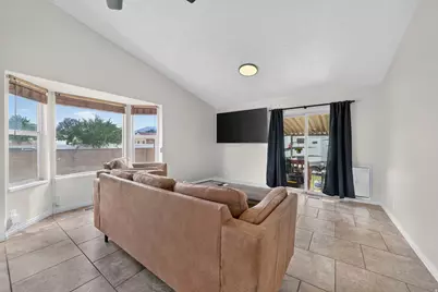 2932 S Fetzer Dr, Magna, UT 84044 - Photo 6