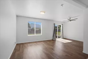 544 Pine Cone Way, Ogden, UT 84404 - Photo 2