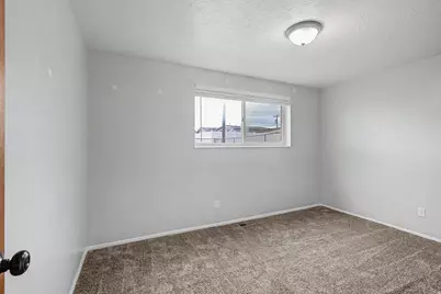 626 S 400 E #A-B, Payson, UT 84651 - Photo 12