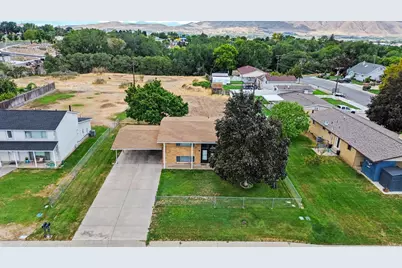 626 S 400 E #A-B, Payson, UT 84651 - Photo 18
