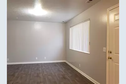 5634 S 1150 W, Riverdale, UT 84405 - Photo 14