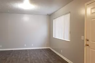 5634 S 1150 W, Riverdale, UT 84405 - Photo 14