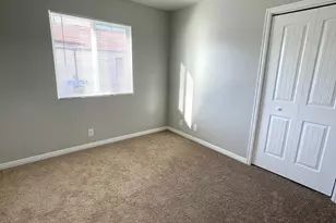5634 S 1150 W, Riverdale, UT 84405 - Photo 10