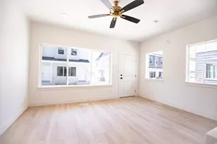 1186 E Goldie Lou Ln Unit, Eagle Mountain, UT 84005 - Photo 4