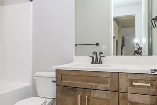 944 W 1660 S, Provo, UT 84601 - Photo 14