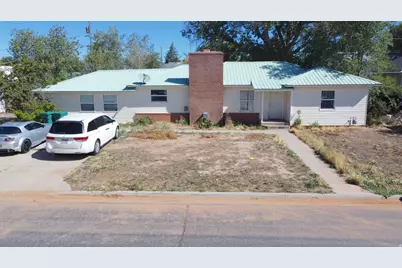 102 Continental St, Blanding, UT 84511 - Photo 1